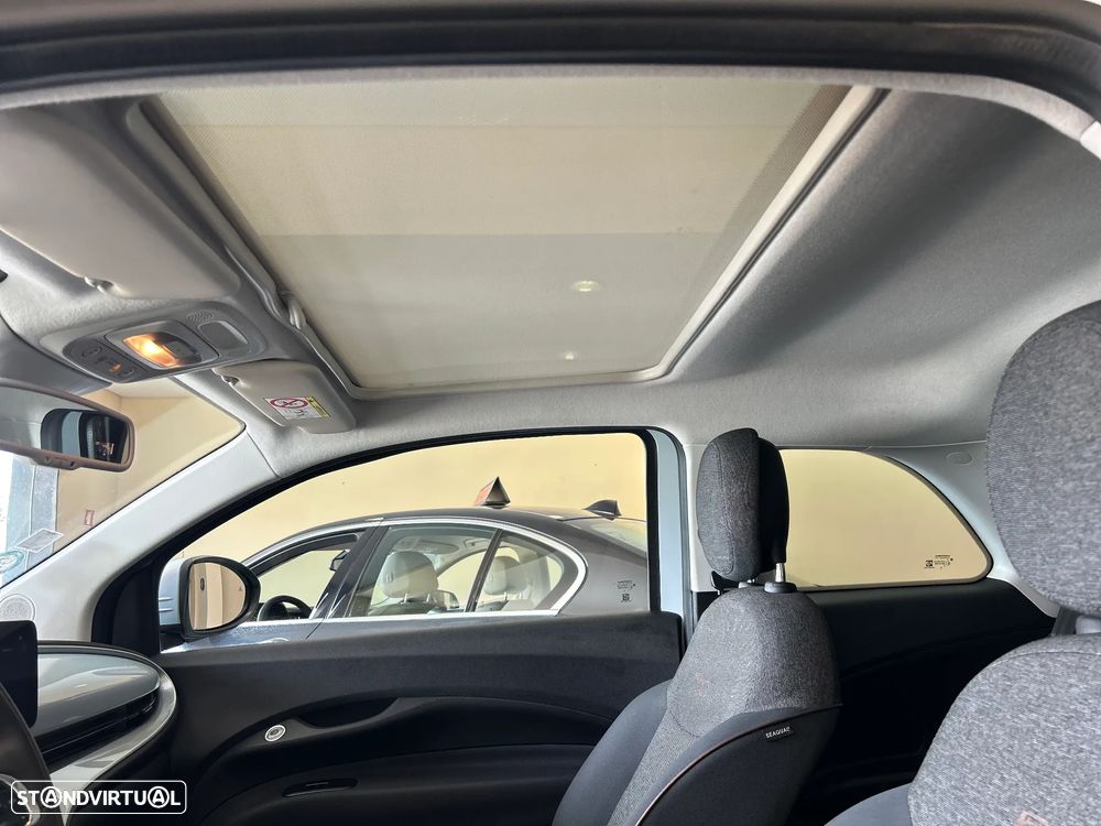 Fiat 500e Icon - 29