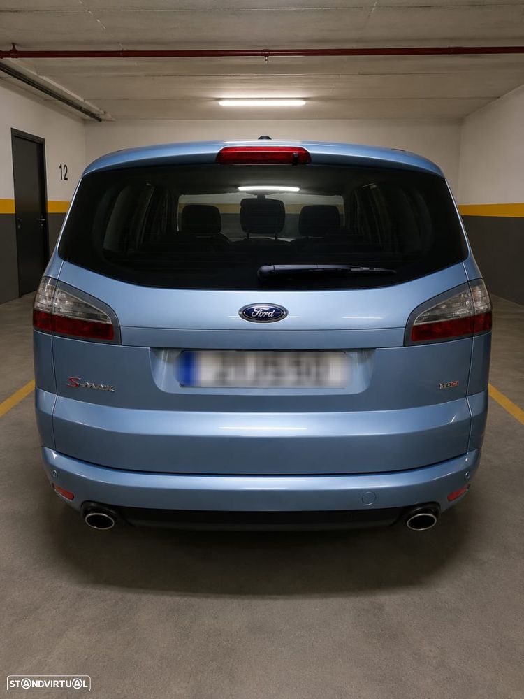 Ford S-Max 2.0 TDCi DPF Ambiente - 2