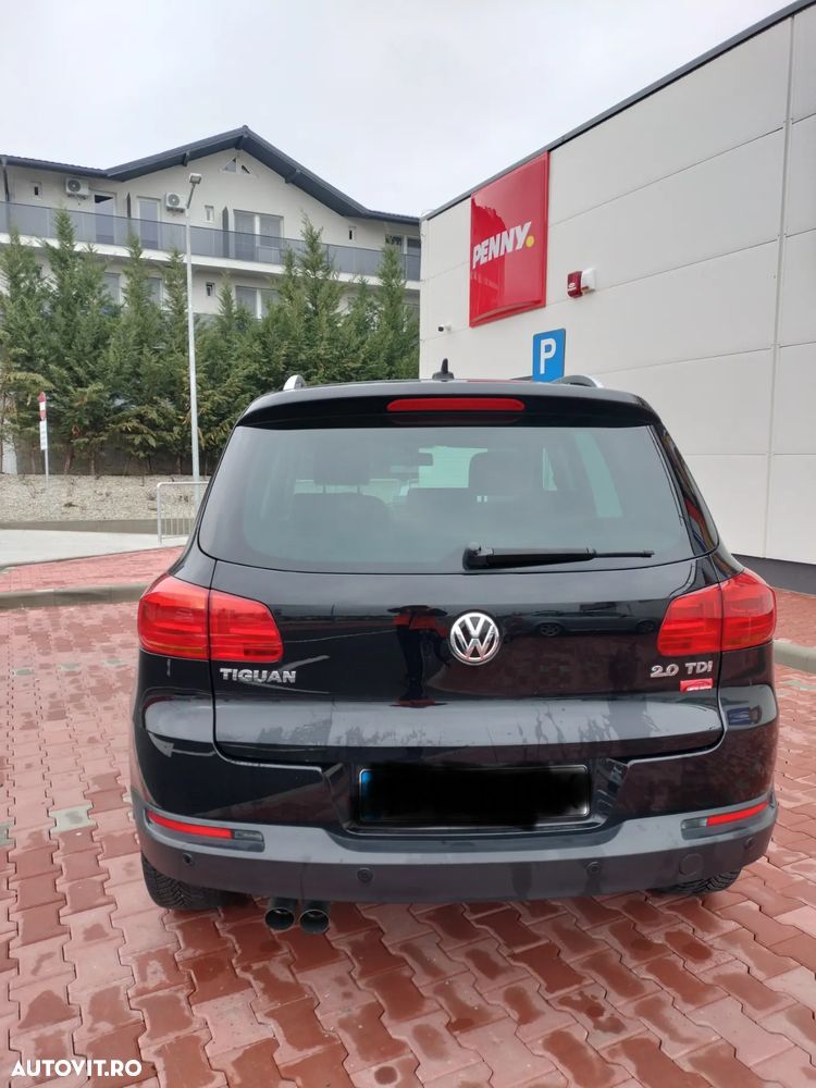 Volkswagen Tiguan - 5