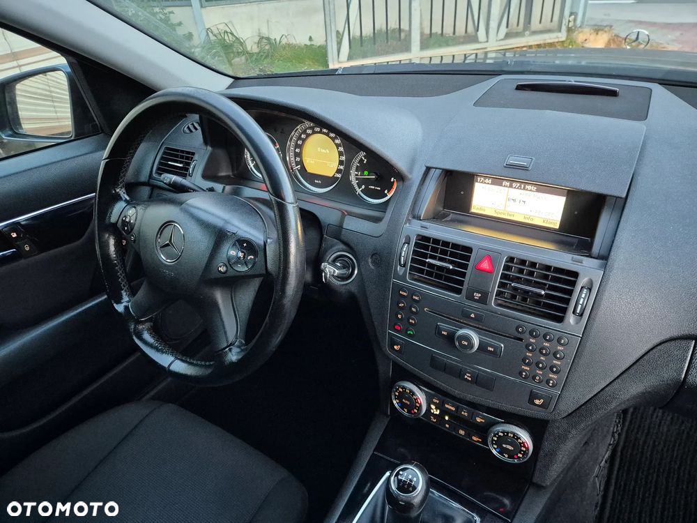 Mercedes-Benz Klasa C 200 CDI Elegance - 7