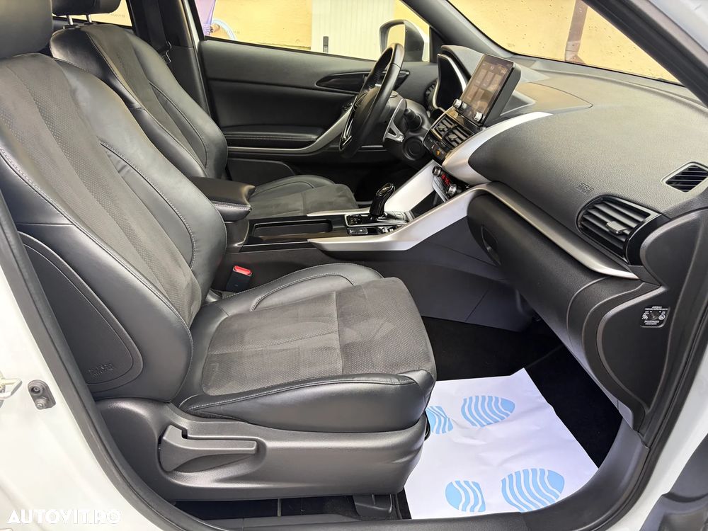 Mitsubishi Eclipse-Cross - 8