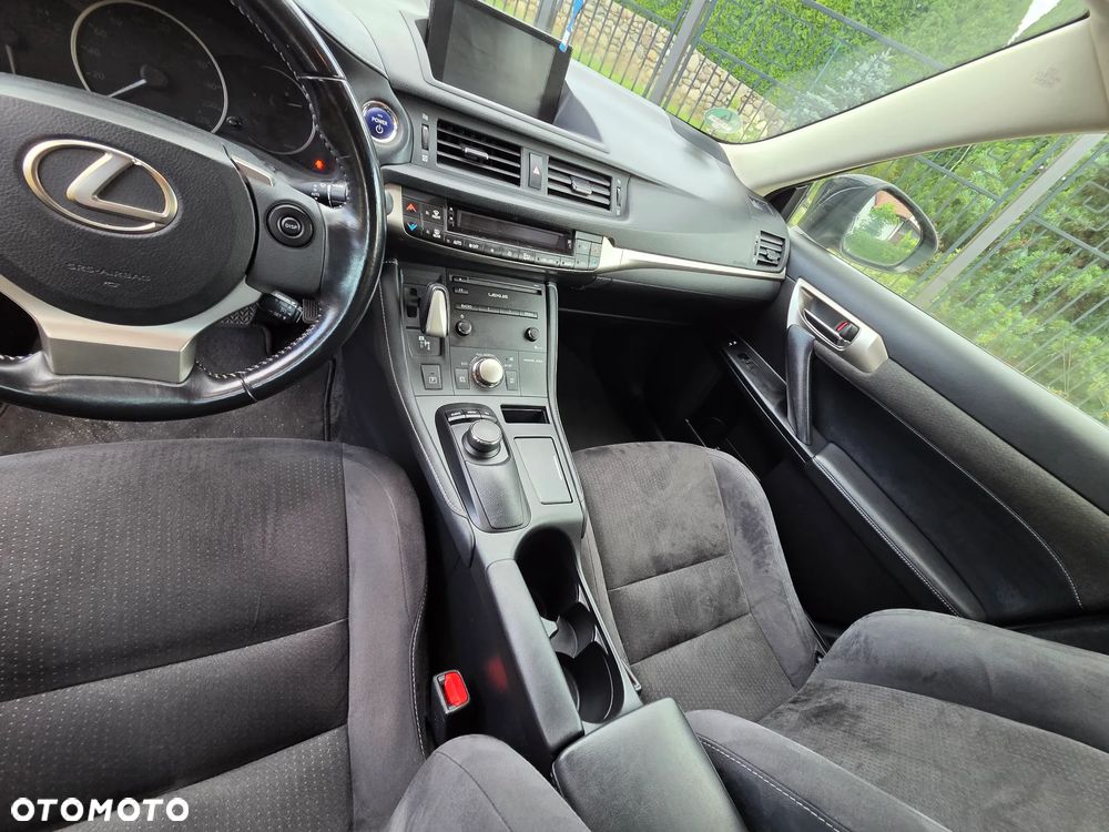 Lexus CT 200h Elegance - 30
