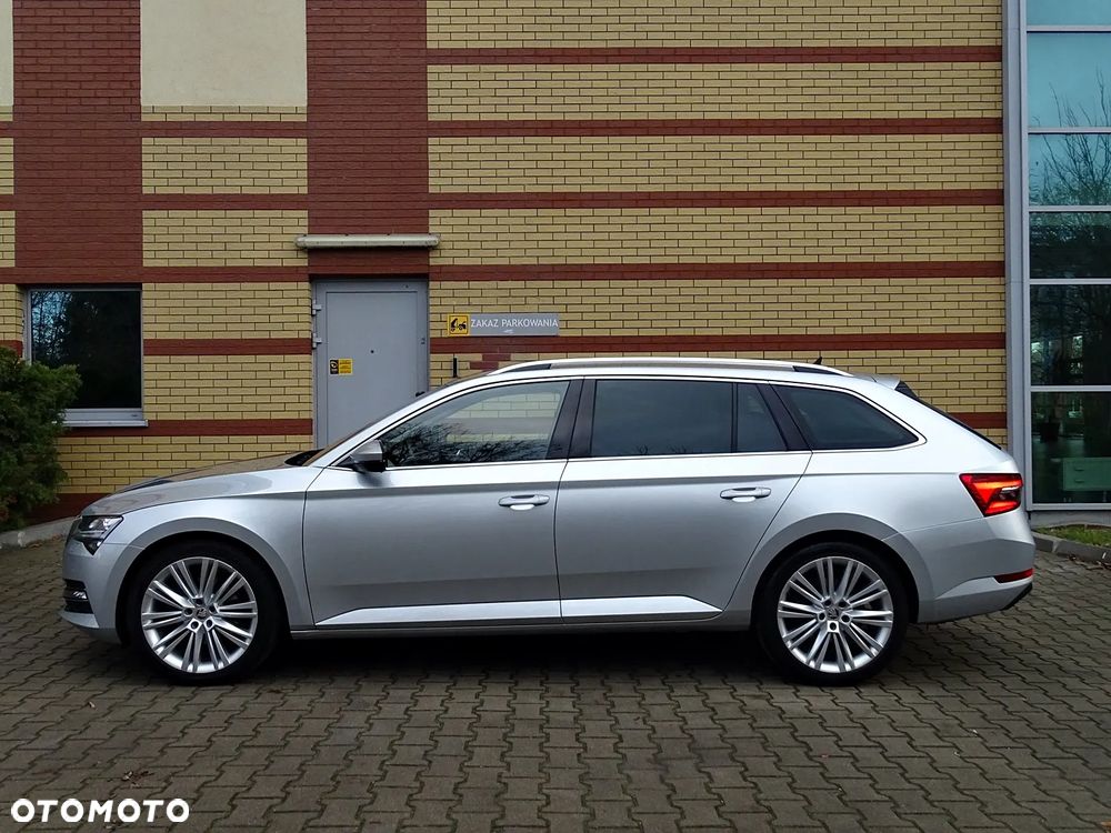 Skoda Superb 2.0 TDI SCR Style DSG - 10