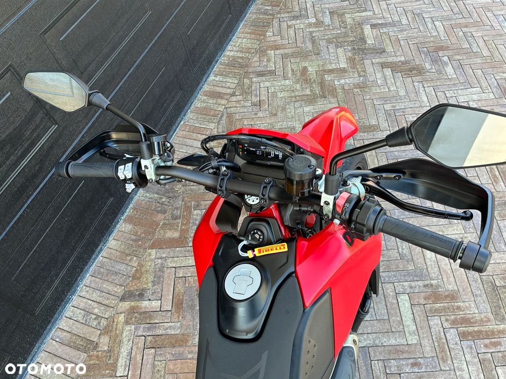 Ducati Hypermotard - 9