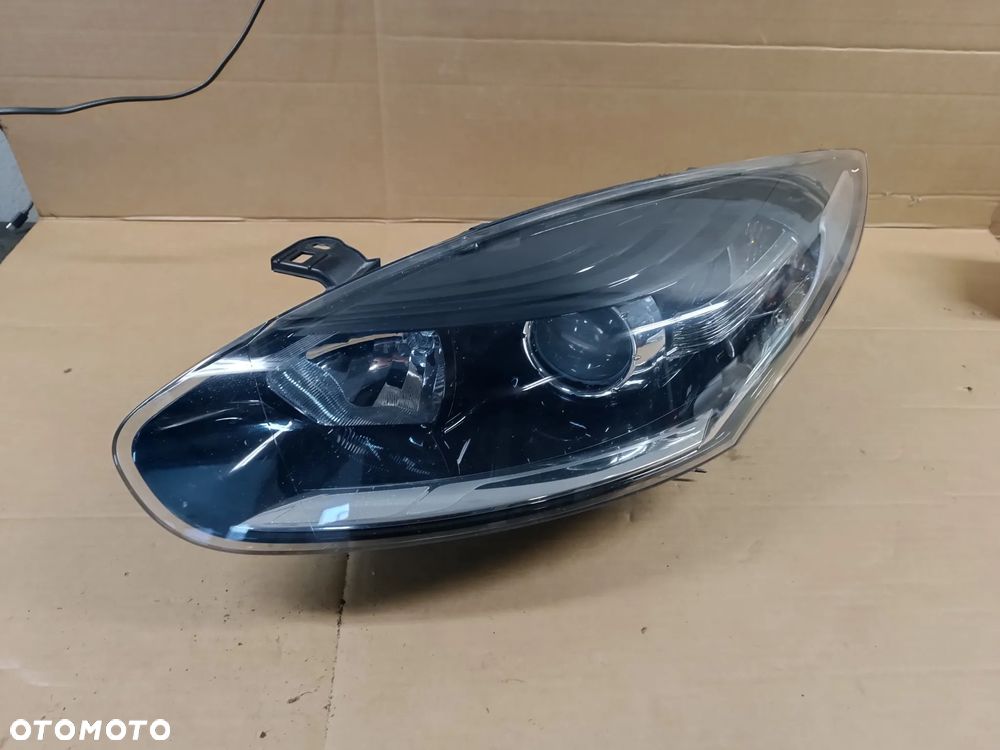 LAMPA PRZÓD PRZEDNIA LEWA RENAULT MEGANE III LIFT EUROPA IGŁA - 1