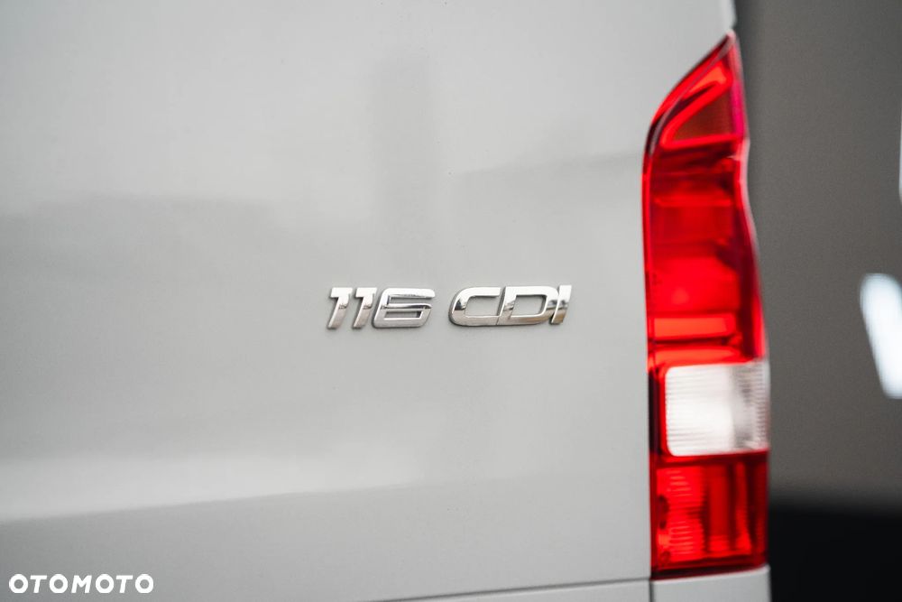 Mercedes-Benz Vito furgon - 9