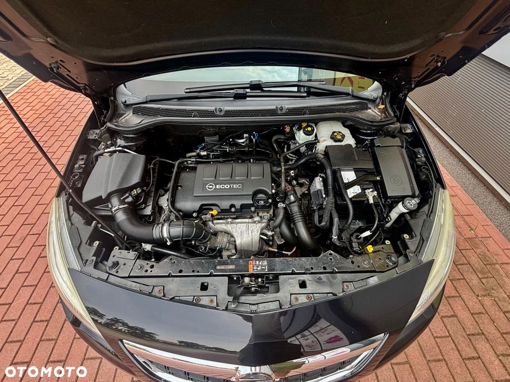 Opel Astra 1.4 Turbo - 31