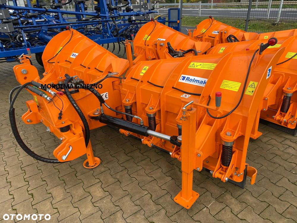 Składany pług do śniegu śnieżny komunalny ciężki 3,0 m TUZ kat II hydrauliczny - 11