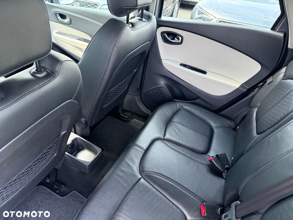 Renault Captur - 12