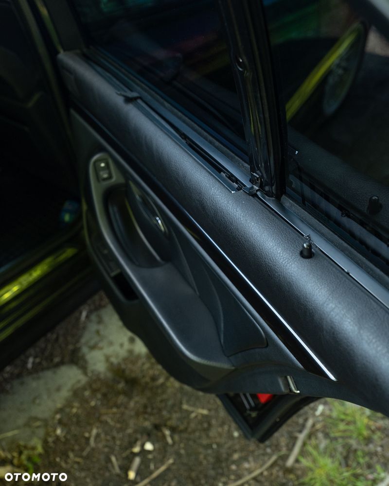 BMW Seria 5 - 27