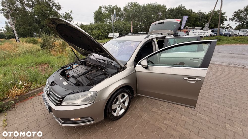Volkswagen Passat 2.0 TDI BlueMotion Technology Highline - 1