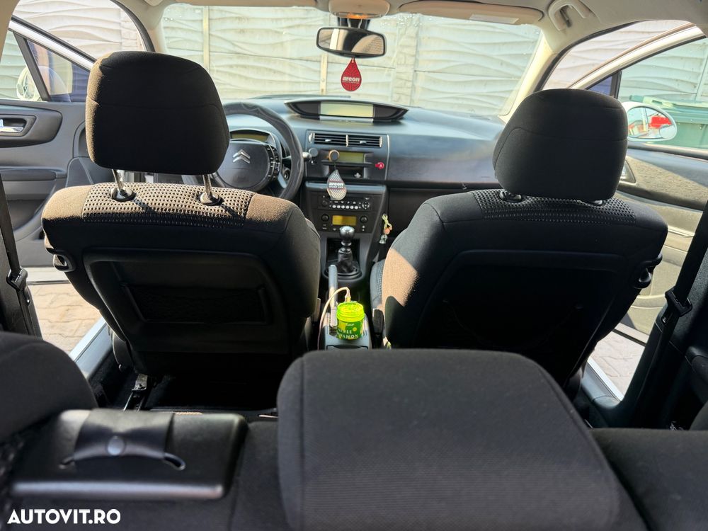 Citroën C4 2.0 HDi 16V VTR PACK - 6