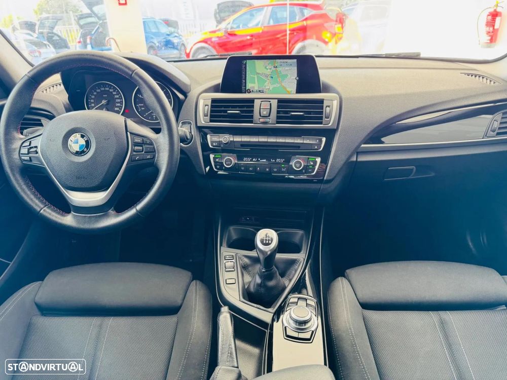 BMW 116 d Sport Line - 42