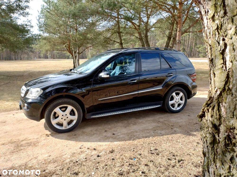 Mercedes-Benz ML - 16
