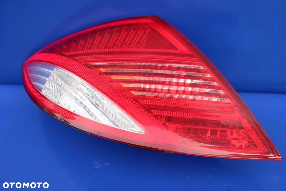 Lampa tył prawy lewy tylna prawa lewa OE Mercedes CL CL63 AMG W216 C216 A2168200264 A2168200164 - 7