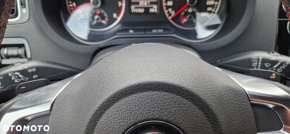 Volkswagen Polo 1.4 DSG GTI - 23