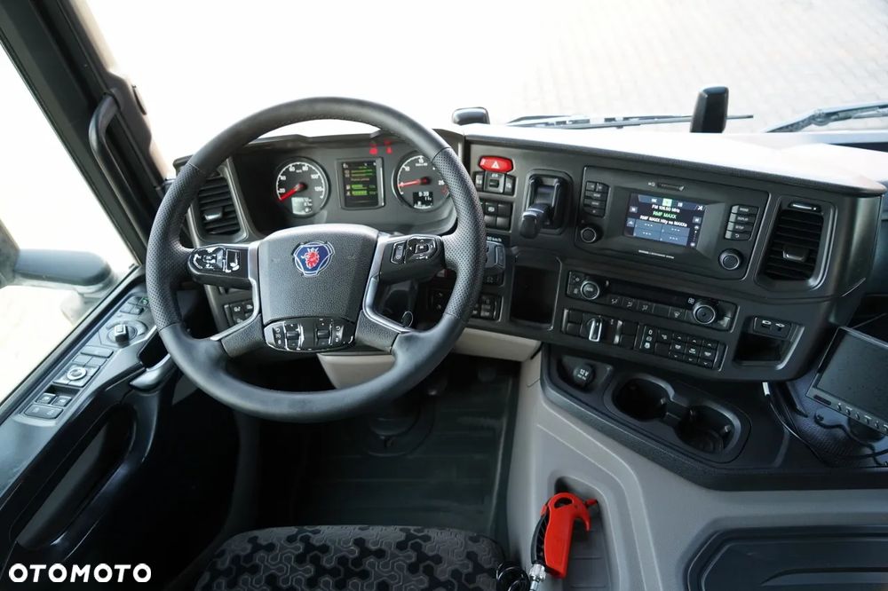 Scania P 450 / RETARDER / HYDRAULIKA / NISKA KABINA - 29