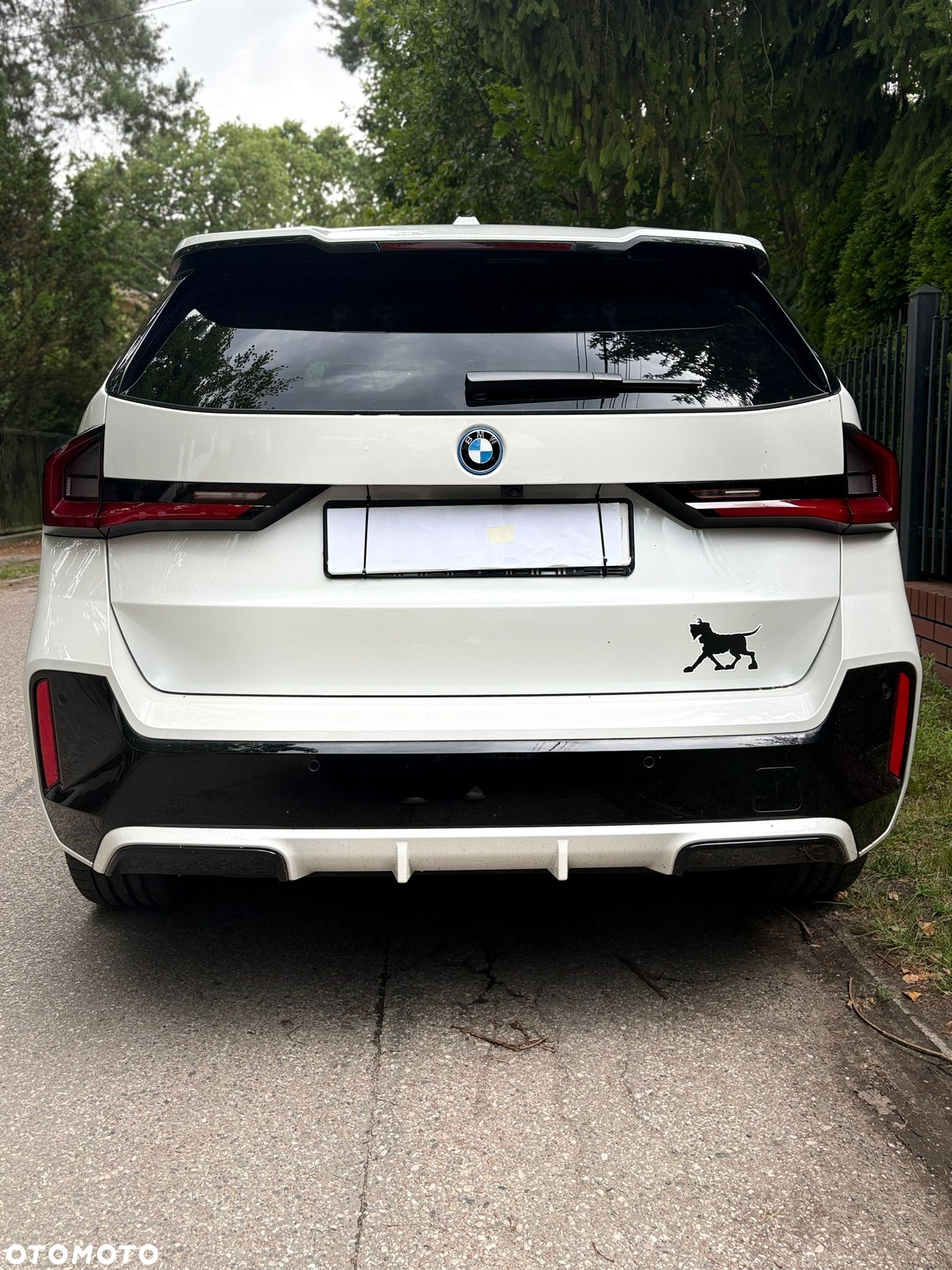 BMW iX1 - 8