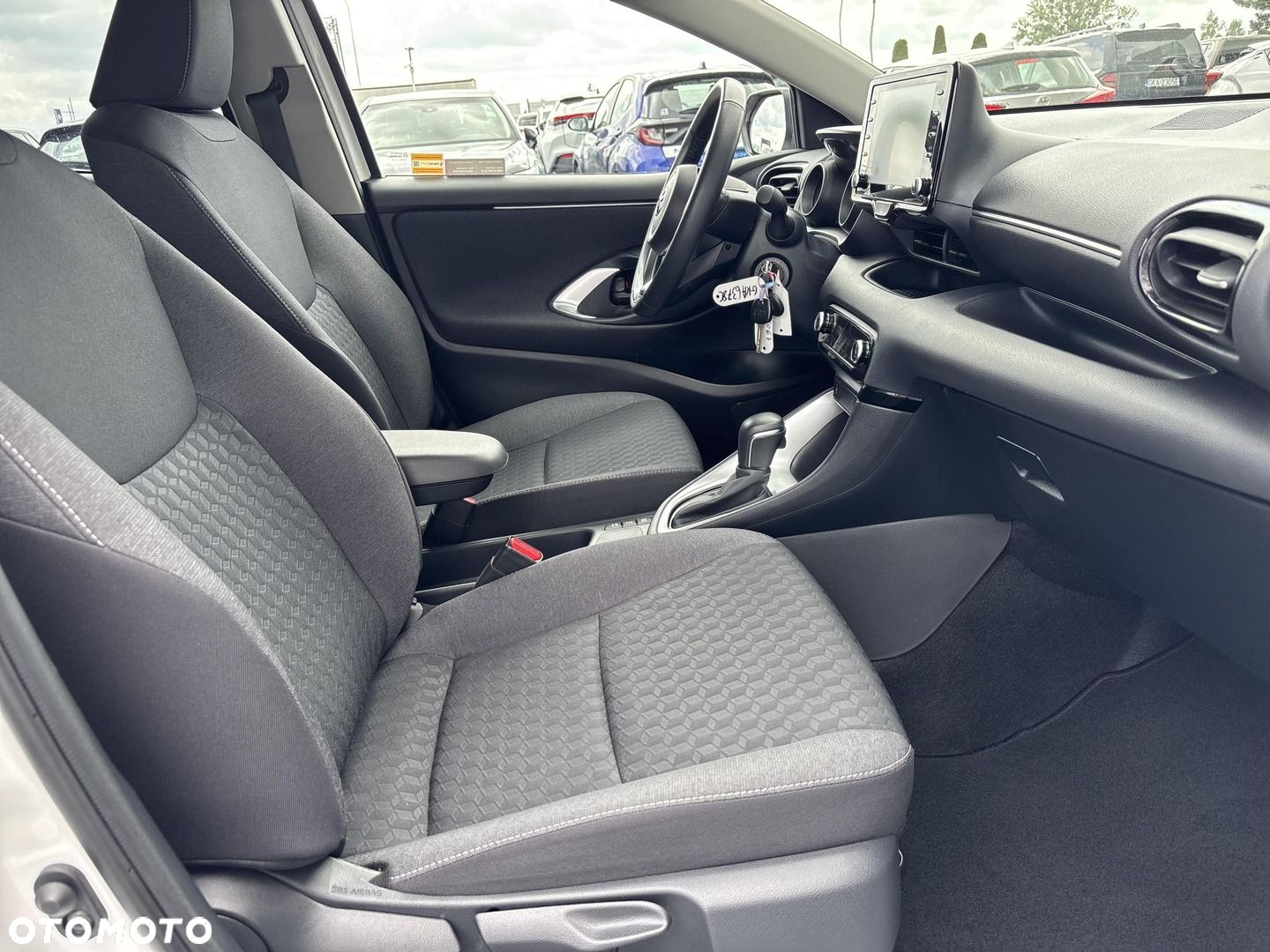 Toyota Yaris - 15