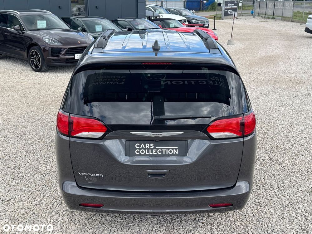 Chrysler Voyager - 6