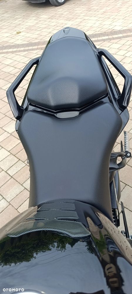Yamaha FZ - 10