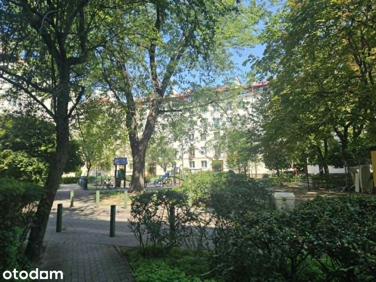 Kawalerka 5min od Łazienek,widok na zieleń,cicha,odnowiona, wyposażona