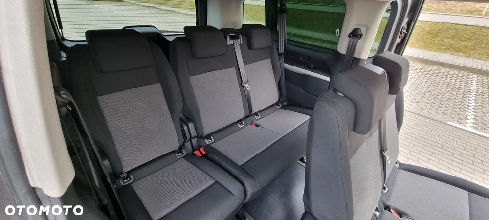Peugeot Traveller 2.0 BlueHDi Long Business - 18