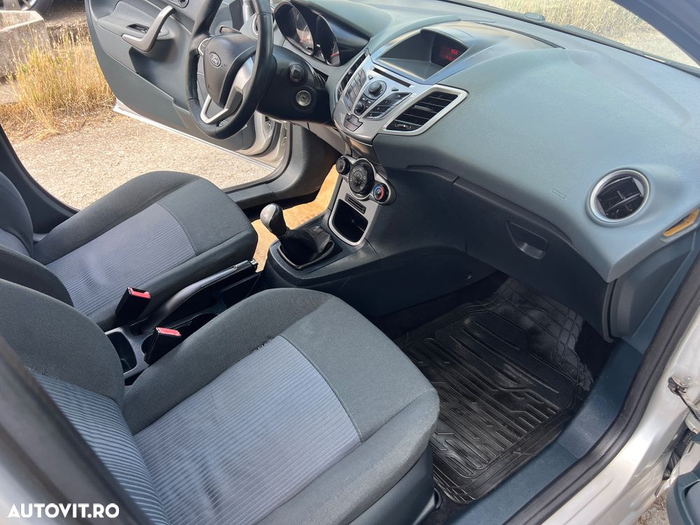 FORD Fiesta 2011 — imagine 21