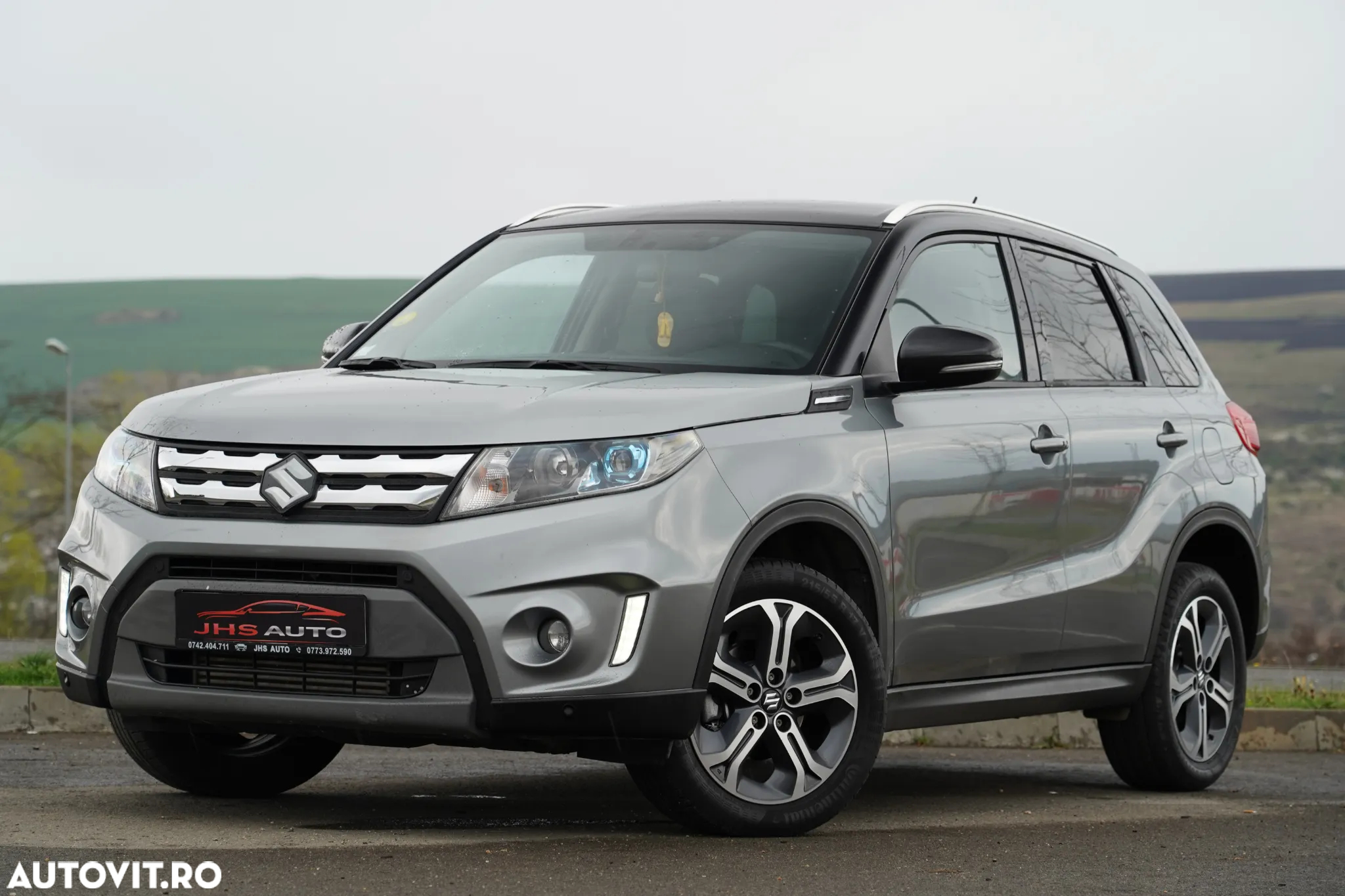 Suzuki Vitara 1.6 DDIS 4X4 Luxus - 2