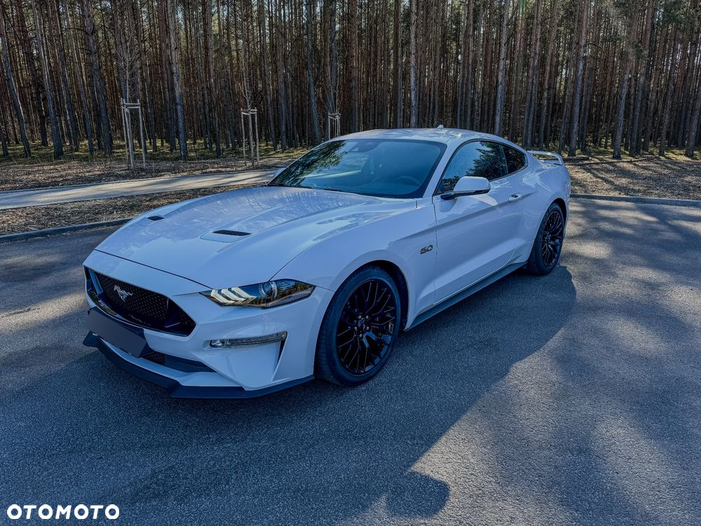 Ford Mustang - 35