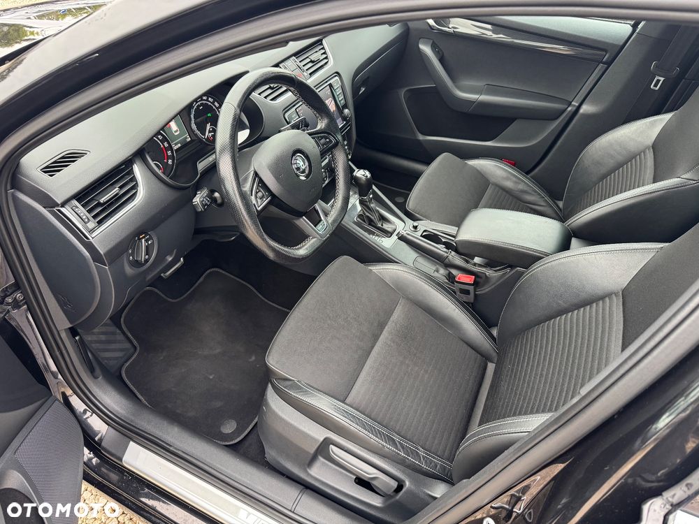 Skoda Octavia 2.0 TDI (Green tec) DSG RS - 22