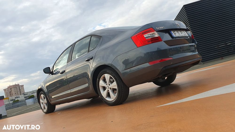 Skoda Octavia 1.2 TSI Business - 37