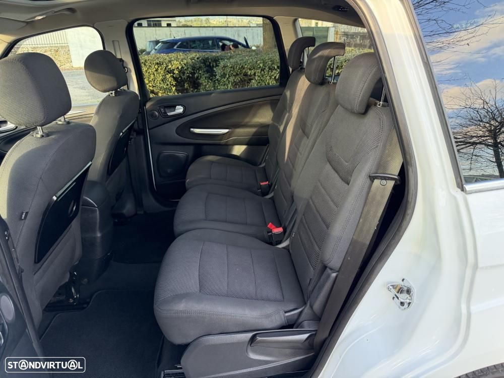 Ford S-Max 2.0 TDCi Titanium Powershift - 22