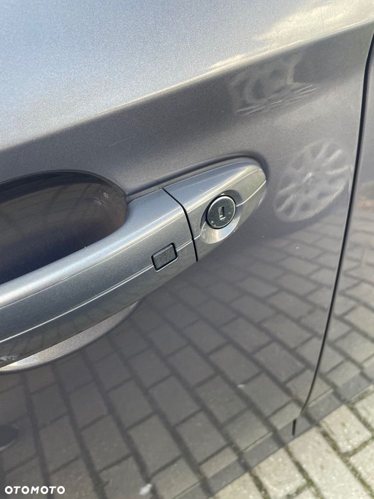 Ford Mondeo - 11