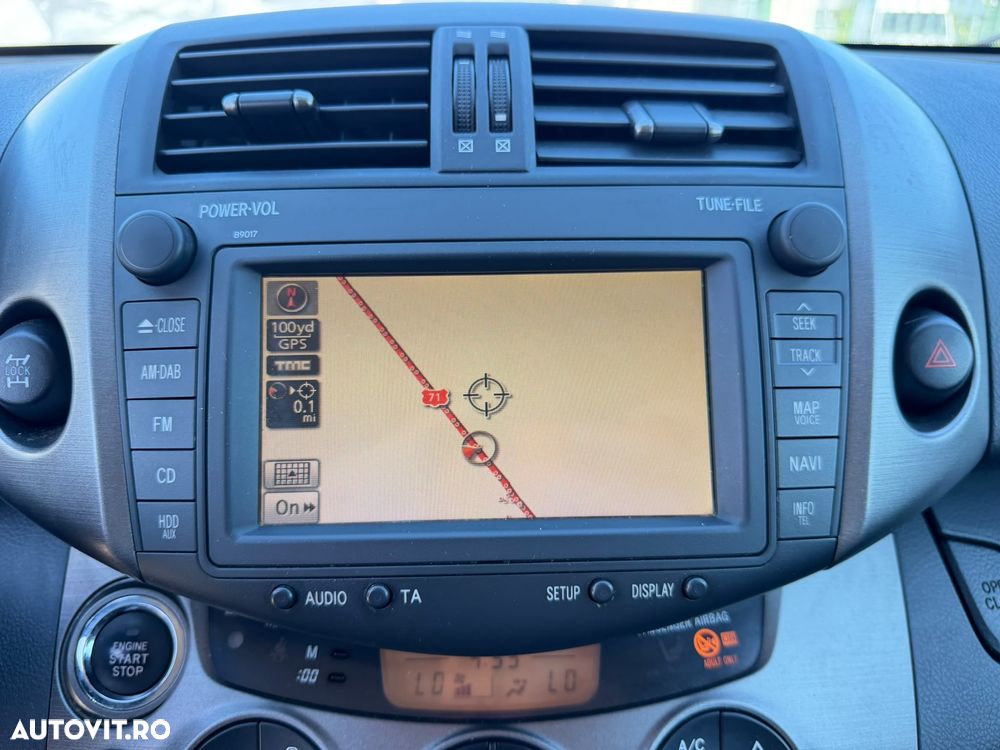 Toyota RAV4 2.2L D-CAT A/T Luxury - 31
