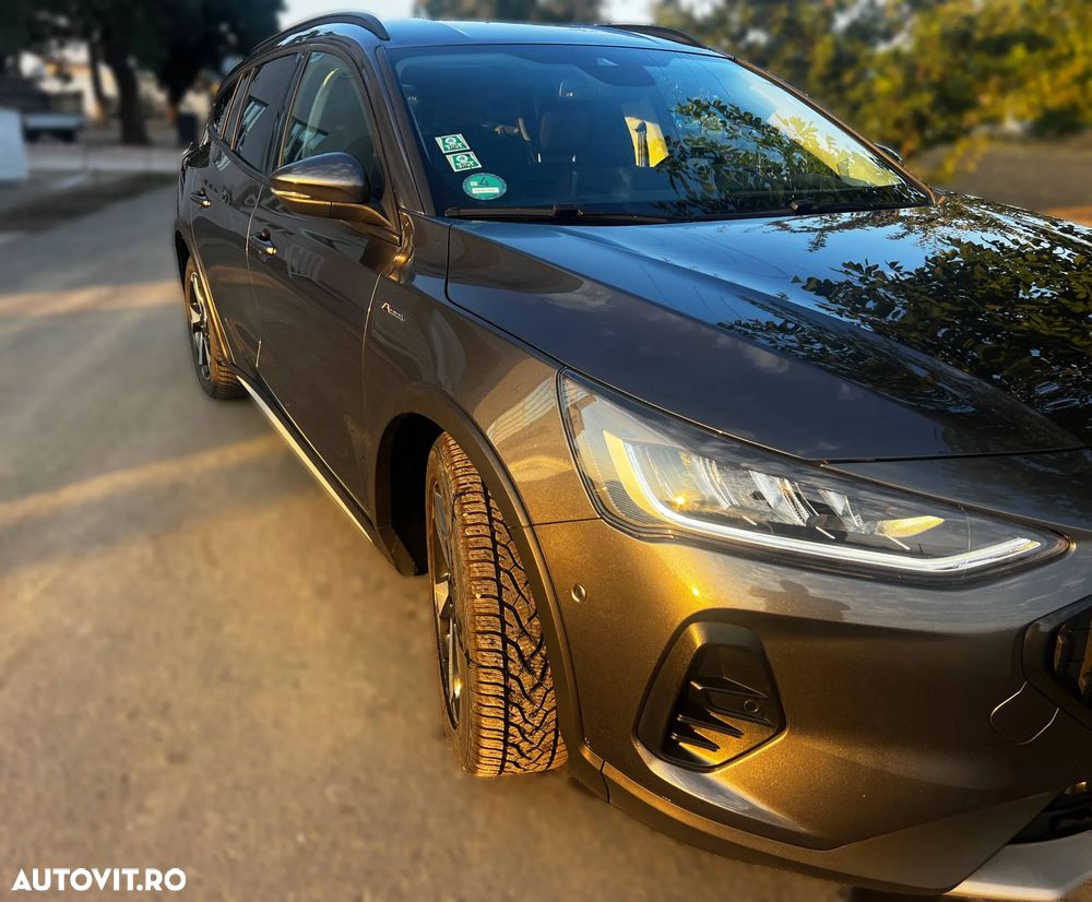 Ford Focus 1.5 EcoBlue 8AT Active - 4
