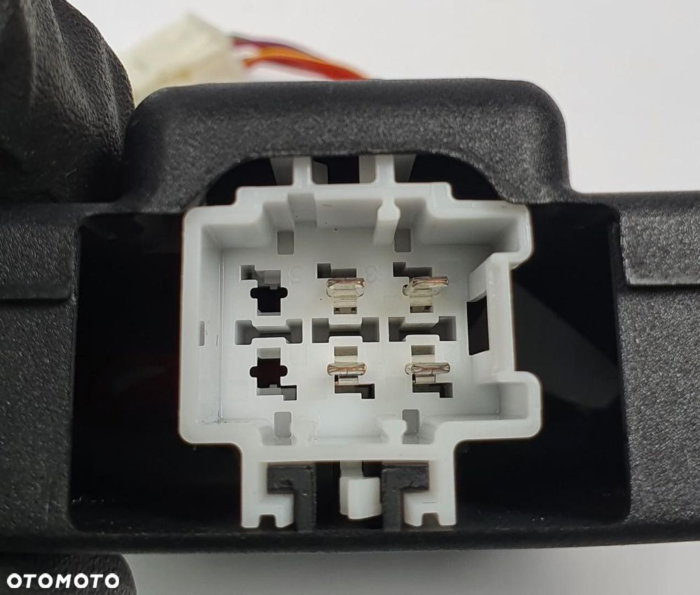 MODUŁ BEZPIECZNIK AKUMULATORA MERCEDES W213 A0005407712 - 3