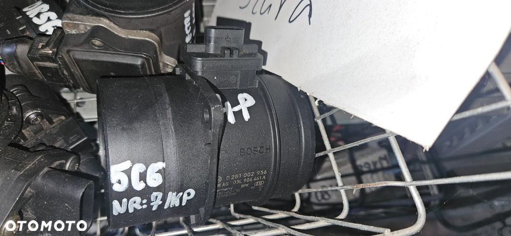 SPRZEDAŻ HURTOWA HURT Przepustnica Przepływomierz Przekaźnik świec żarowych VW Golf V Passat B6 Audi A6 C6 Audi A8 D3 Q7 4L BMW 5 E60 Fabia II Ibiza 6J - 8