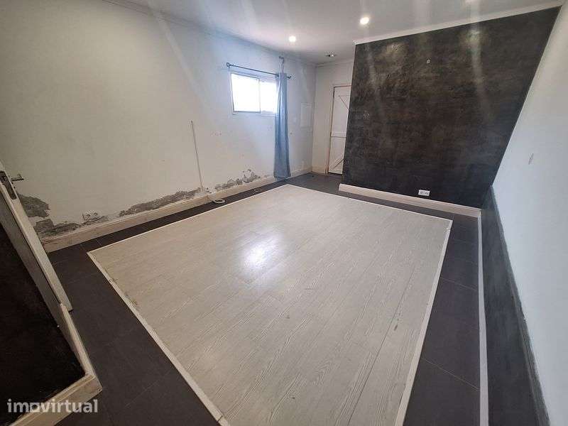 Apartamento t1 em São Vicente Ferreira - Grande imagem: 2/9