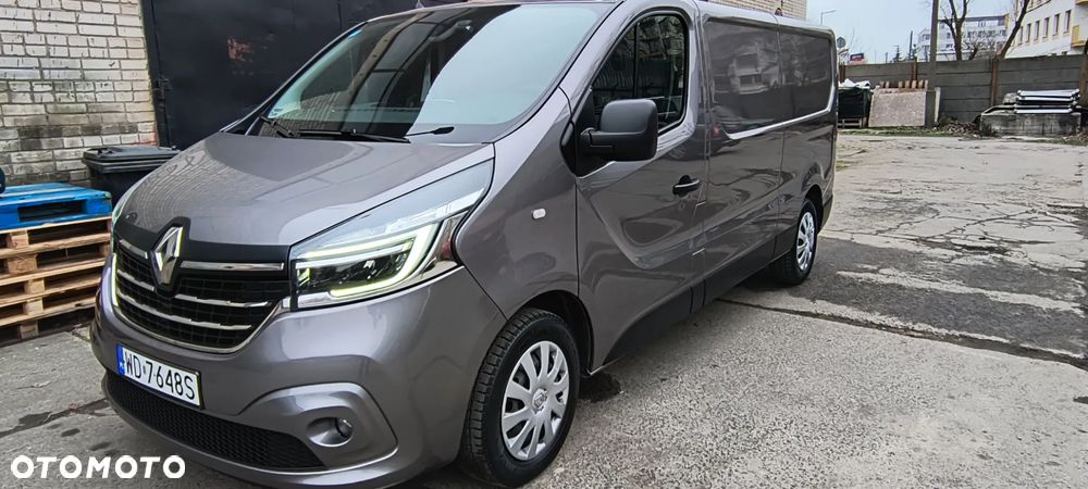 Renault Trafic - 19