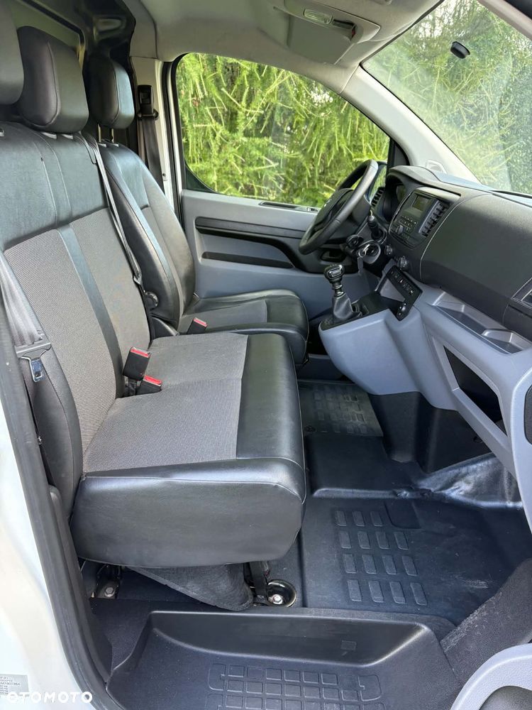 Opel Vivaro - 12