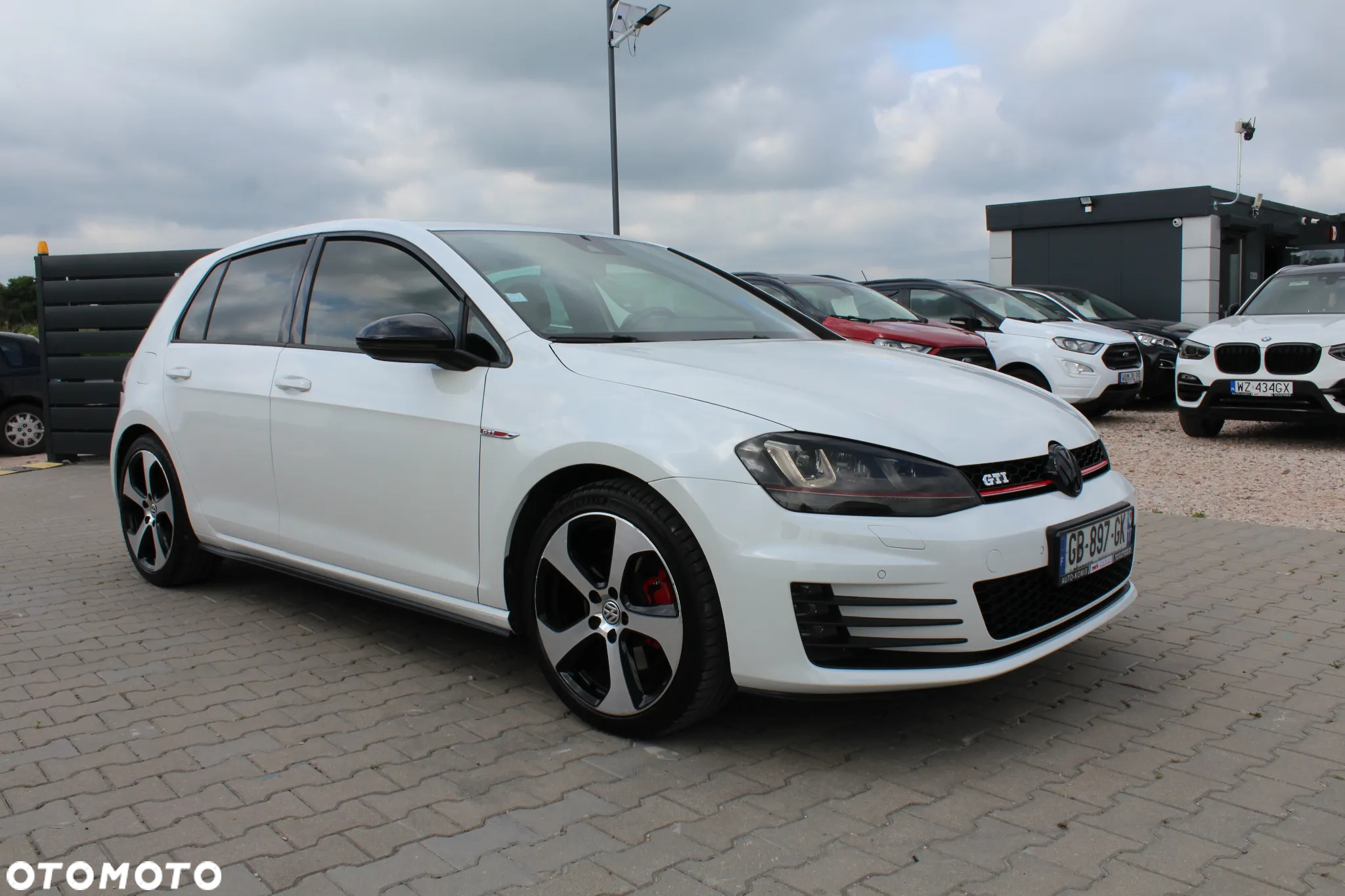 Volkswagen Golf VII 2.0 TSI BMT GTI DSG - 9