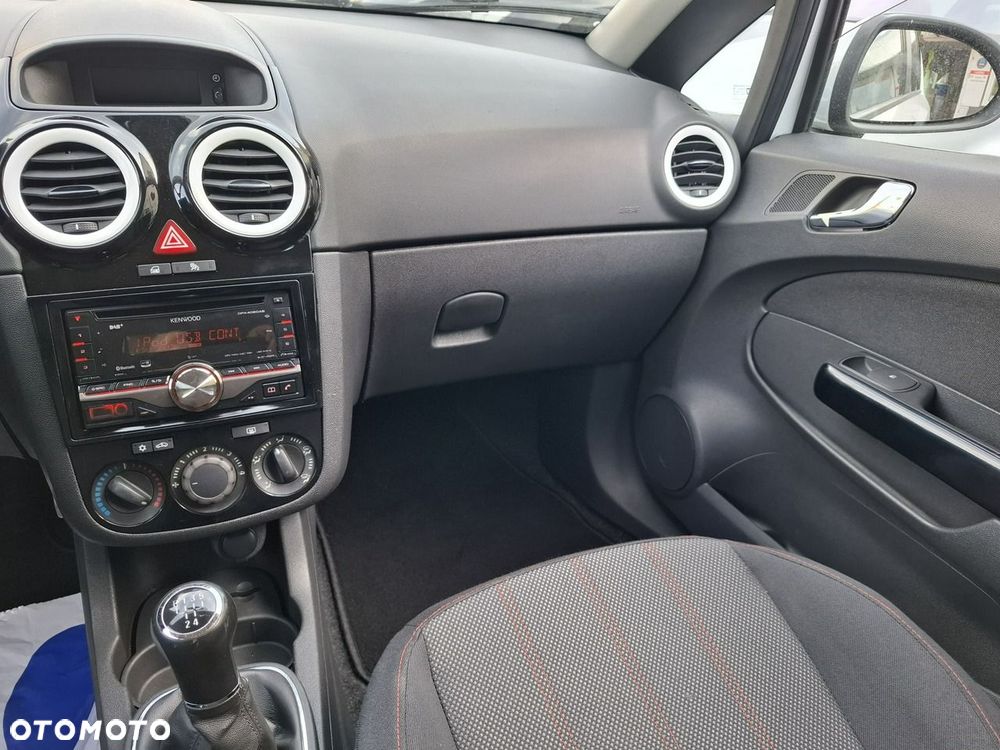 Opel Corsa 1.4 16V Color Elegance - 15