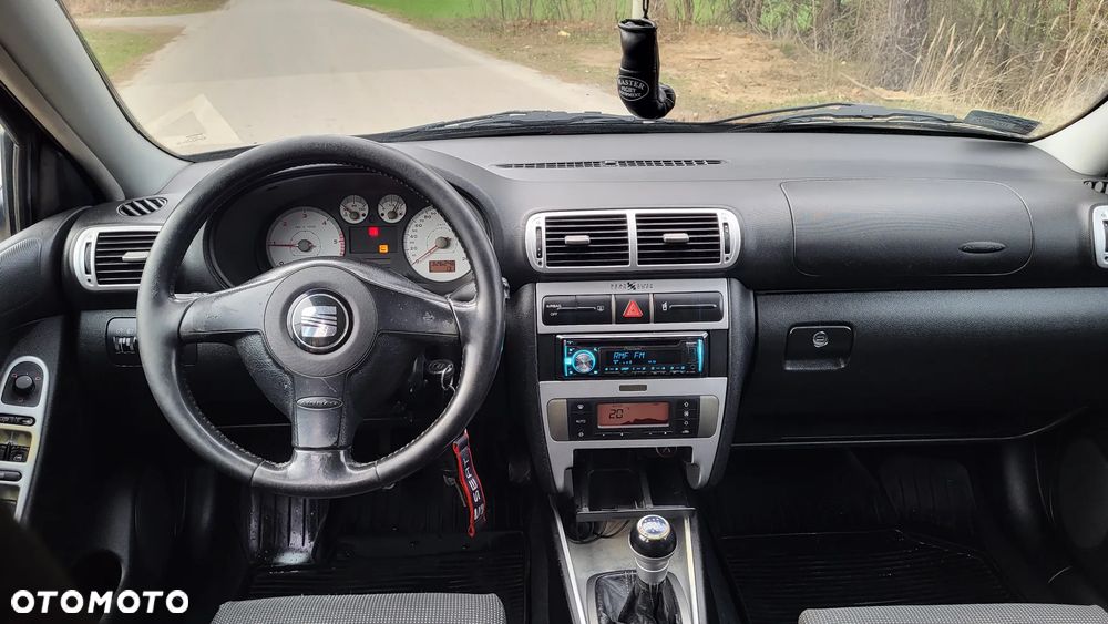 Seat Leon 1.9 TDI 150 Sport - 17