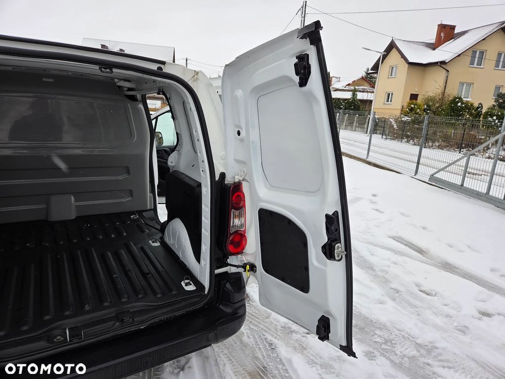 Peugeot Partner - 19