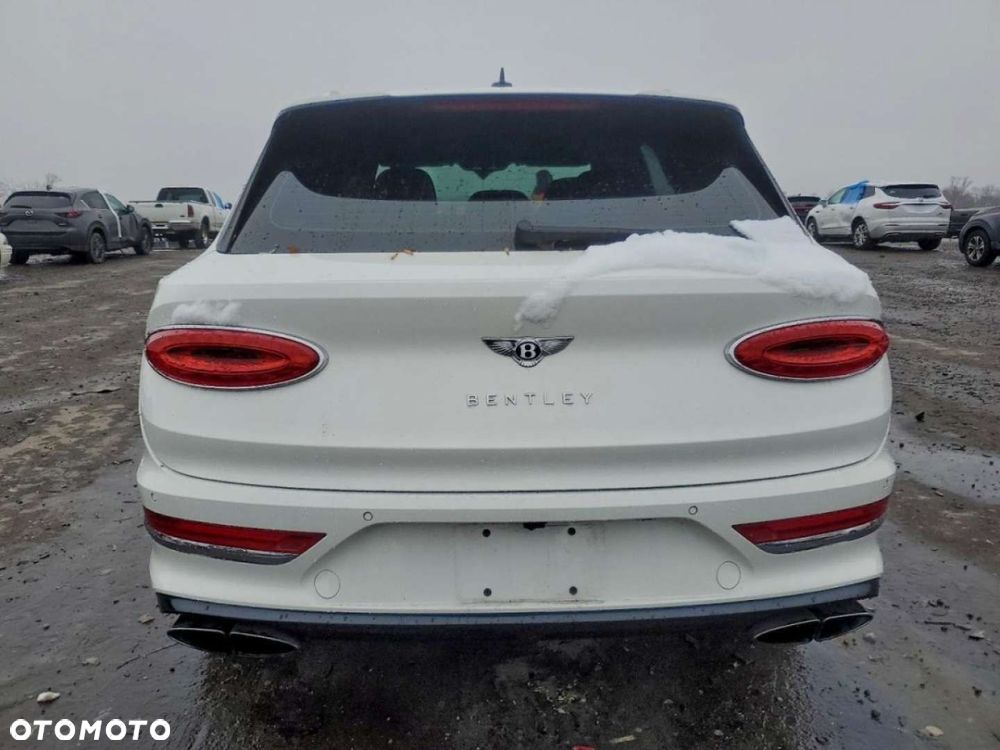 Bentley Bentayga - 5