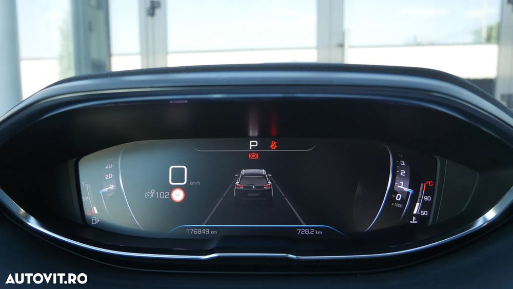 Peugeot 5008 BlueHDI 130 EAT8 Allure Pack - 31