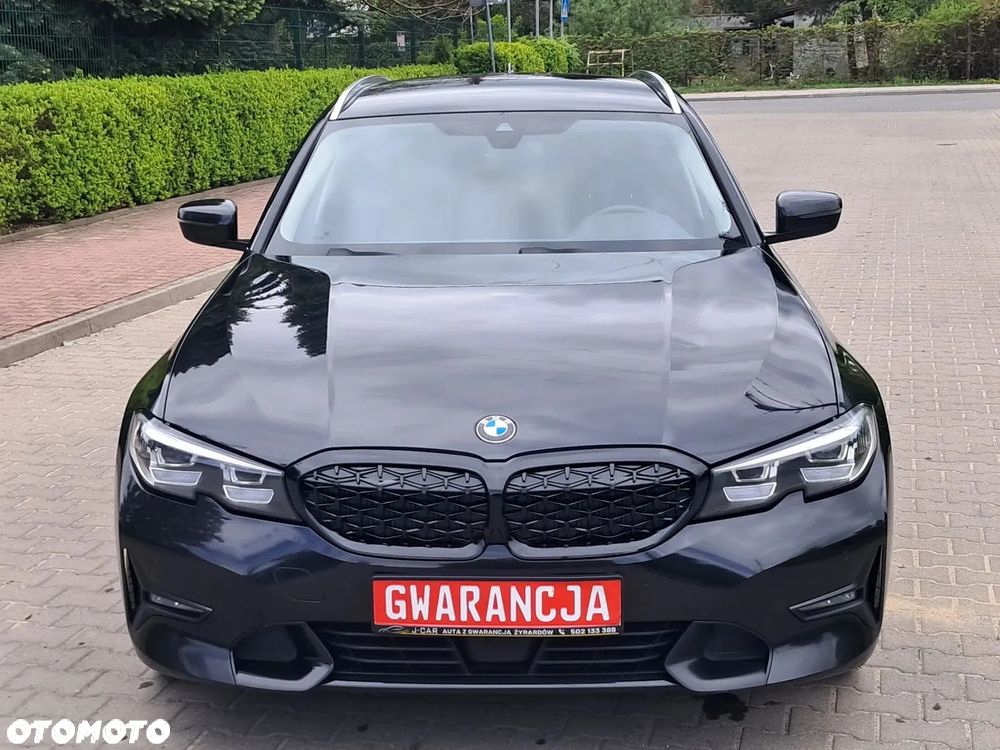 BMW Seria 3 320d Sport Line Shadow - 3