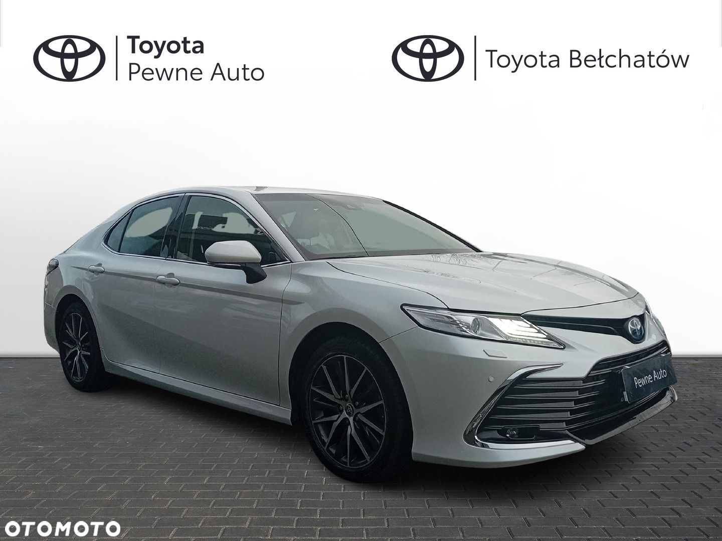 Toyota Camry - 3