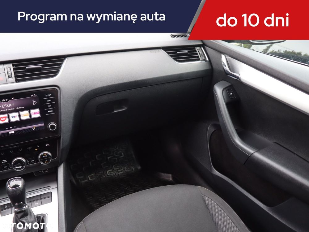 Skoda Octavia - 10